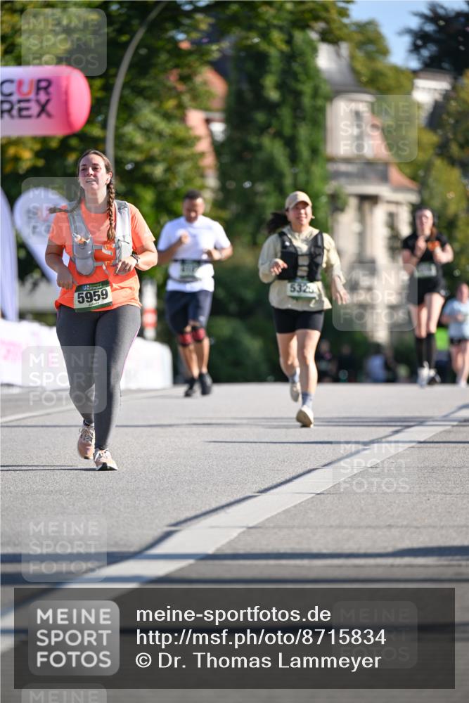 07.09.2025 - BARMER Alsterlauf Dr. Thomas Lammeyer http://msf.ph/oto/8715834 07.09.2025 09:52:19 Laufen 5959, 5325 meine-sportfotos.de