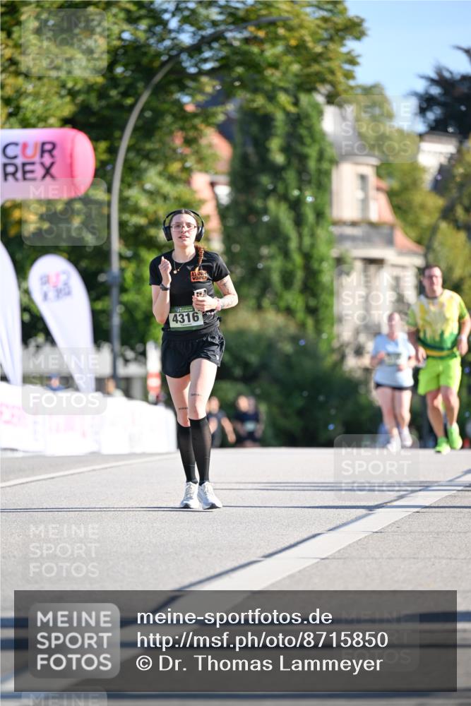 07.09.2025 - BARMER Alsterlauf Dr. Thomas Lammeyer http://msf.ph/oto/8715850 07.09.2025 09:52:25 Laufen 912, 4316 meine-sportfotos.de
