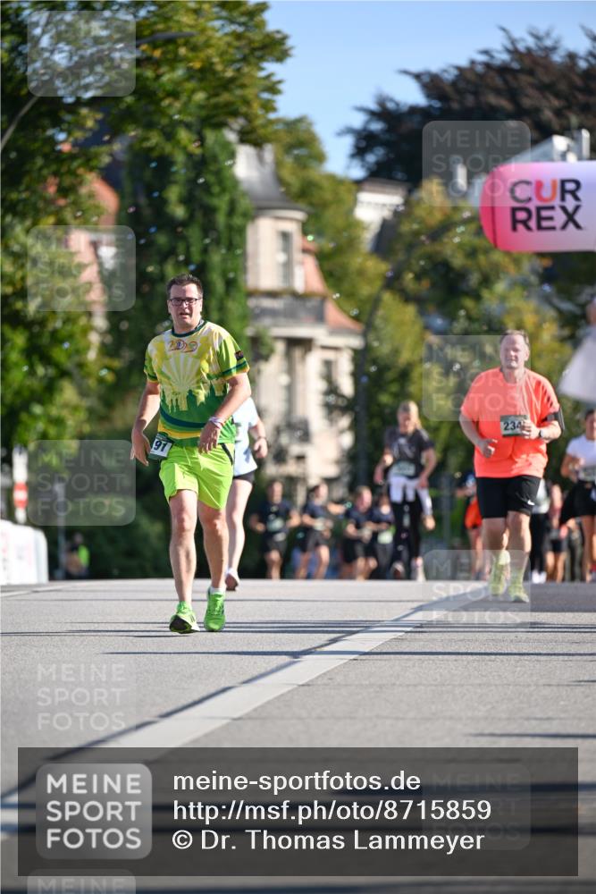 07.09.2025 - BARMER Alsterlauf Dr. Thomas Lammeyer http://msf.ph/oto/8715859 07.09.2025 09:52:30 Laufen 200, 91, 234 meine-sportfotos.de