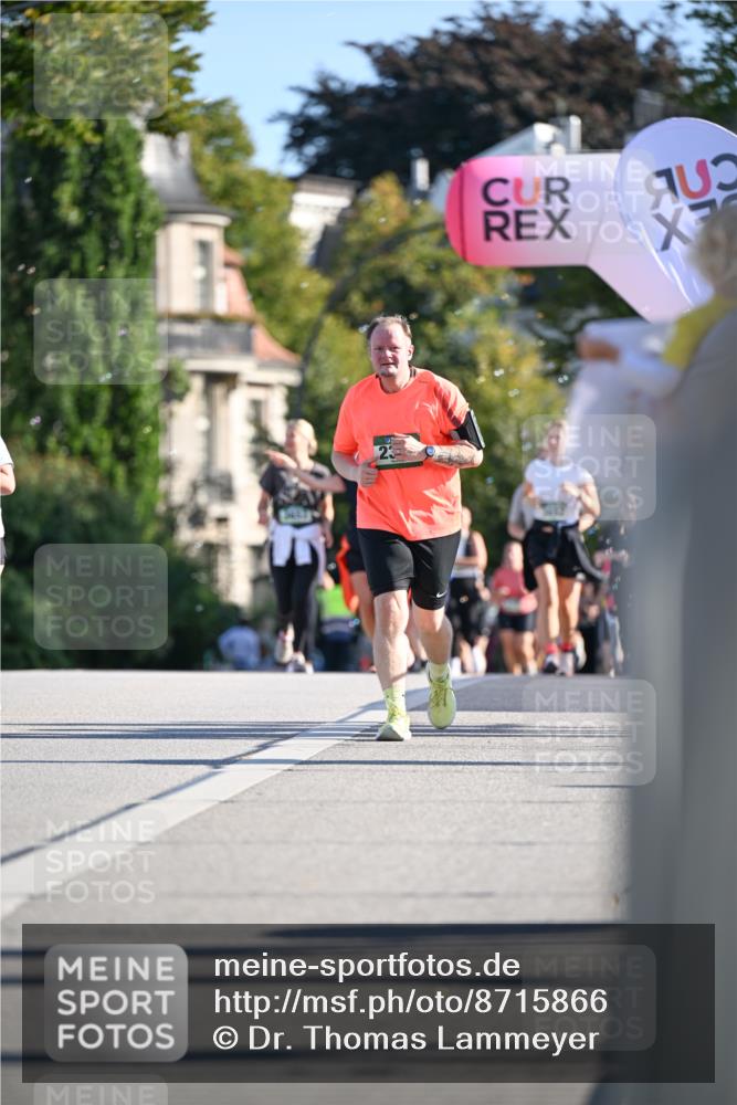 07.09.2025 - BARMER Alsterlauf Dr. Thomas Lammeyer http://msf.ph/oto/8715866 07.09.2025 09:52:33 Laufen  meine-sportfotos.de