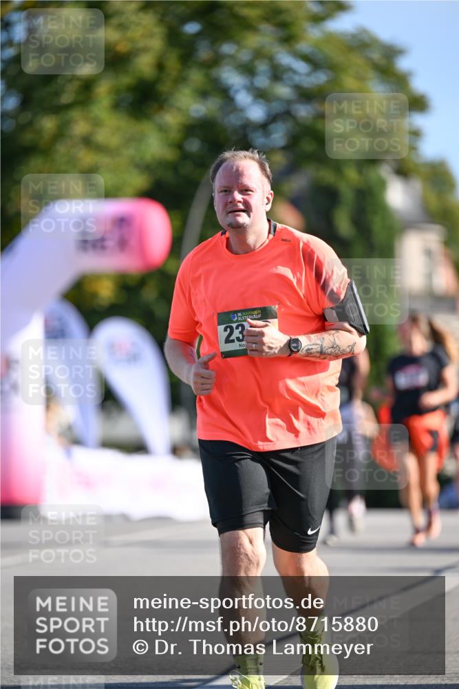 07.09.2025 - BARMER Alsterlauf Dr. Thomas Lammeyer http://msf.ph/oto/8715880 07.09.2025 09:52:39 Laufen 36, 23 meine-sportfotos.de