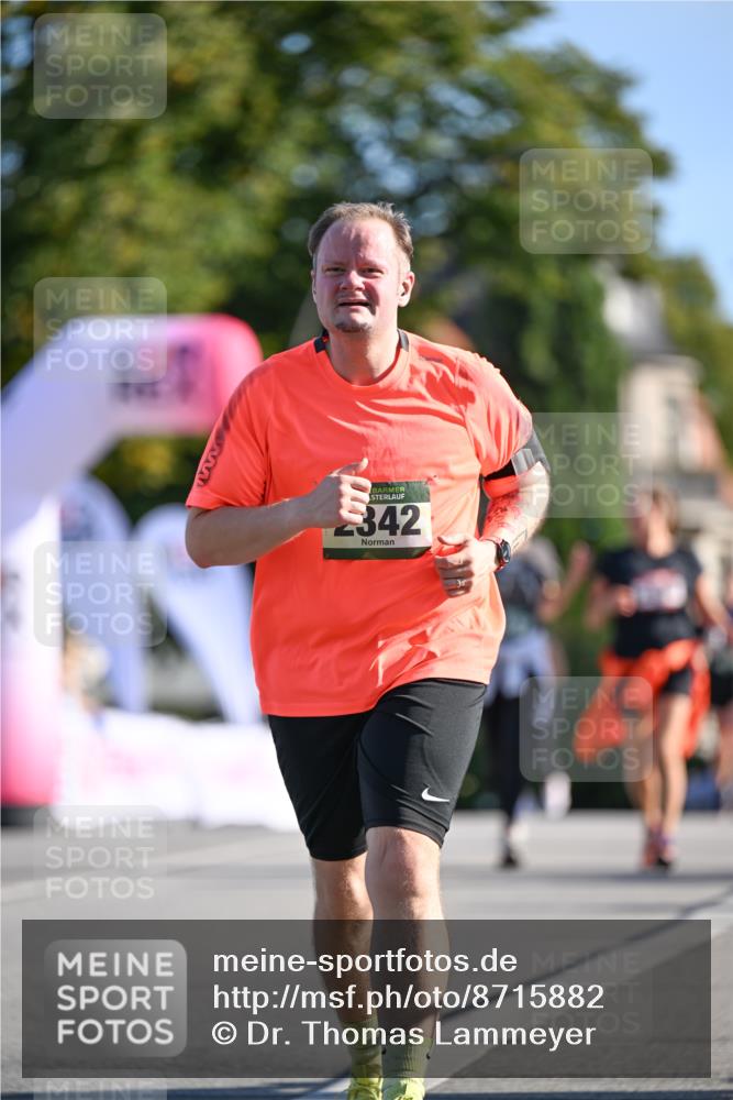07.09.2025 - BARMER Alsterlauf Dr. Thomas Lammeyer http://msf.ph/oto/8715882 07.09.2025 09:52:39 Laufen 342 meine-sportfotos.de