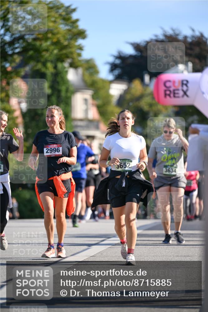 07.09.2025 - BARMER Alsterlauf Dr. Thomas Lammeyer http://msf.ph/oto/8715885 07.09.2025 09:52:42 Laufen 2996, 652, 3634 meine-sportfotos.de
