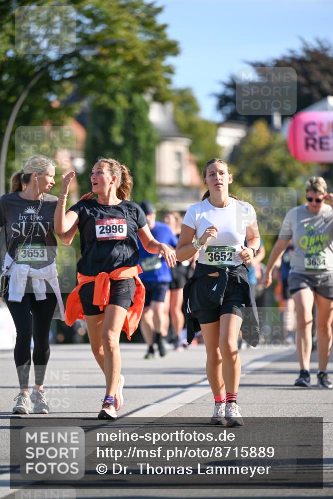 07.09.2025 - BARMER Alsterlauf Dr. Thomas Lammeyer http://msf.ph/oto/8715889 07.09.2025 09:52:43 Laufen 3653, 2996, 3652, 3634 meine-sportfotos.de