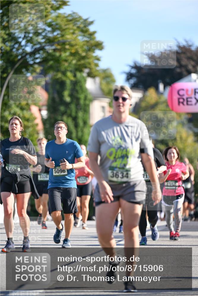 07.09.2025 - BARMER Alsterlauf Dr. Thomas Lammeyer http://msf.ph/oto/8715906 07.09.2025 09:52:49 Laufen 3406, 5096, 3634, 71, 4350 meine-sportfotos.de