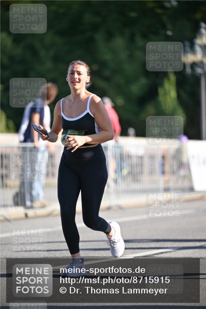 07.09.2025 - BARMER Alsterlauf Dr. Thomas Lammeyer http://msf.ph/oto/8715915 07.09.2025 09:52:51 Laufen  meine-sportfotos.de