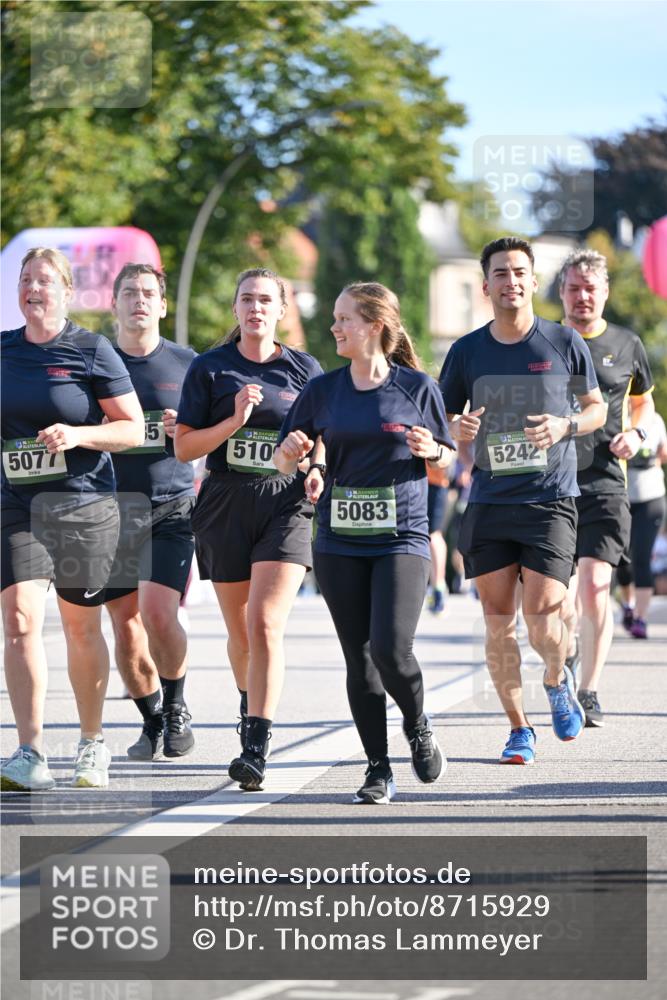 07.09.2025 - BARMER Alsterlauf Dr. Thomas Lammeyer http://msf.ph/oto/8715929 07.09.2025 09:52:57 Laufen 5077, 5, 510, 5083, 5242 meine-sportfotos.de