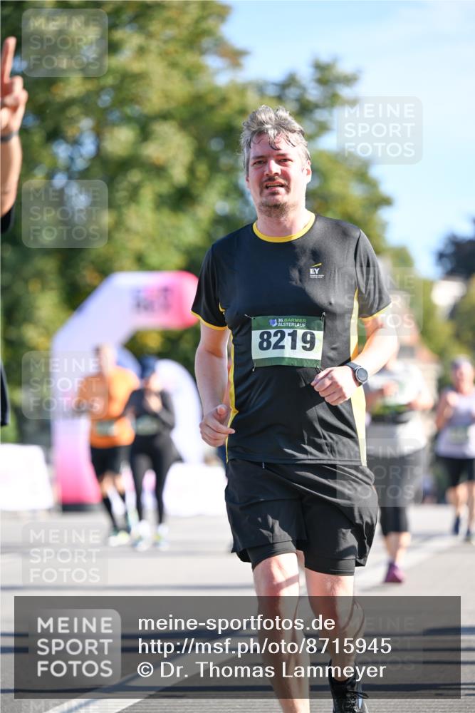 07.09.2025 - BARMER Alsterlauf Dr. Thomas Lammeyer http://msf.ph/oto/8715945 07.09.2025 09:53:01 Laufen 36, 8219 meine-sportfotos.de