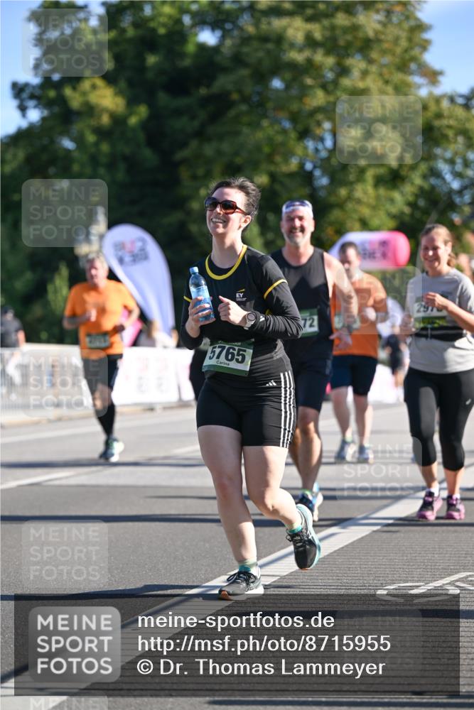 07.09.2025 - BARMER Alsterlauf Dr. Thomas Lammeyer http://msf.ph/oto/8715955 07.09.2025 09:53:04 Laufen 1000, 5765 meine-sportfotos.de