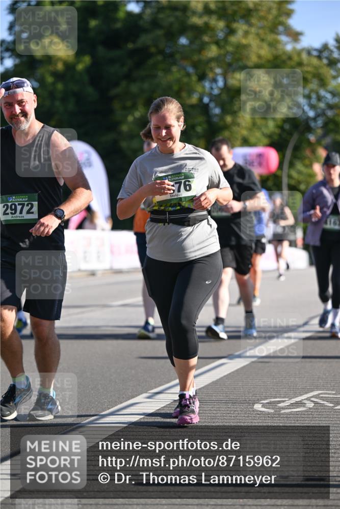 07.09.2025 - BARMER Alsterlauf Dr. Thomas Lammeyer http://msf.ph/oto/8715962 07.09.2025 09:53:06 Laufen 6, 2972, 36, 76 meine-sportfotos.de