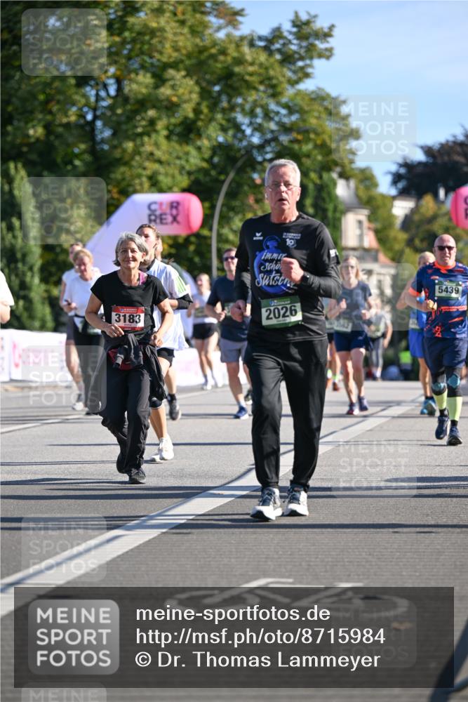 07.09.2025 - BARMER Alsterlauf Dr. Thomas Lammeyer http://msf.ph/oto/8715984 07.09.2025 09:53:26 Laufen 3183, 10, 2026, 1862, 5439 meine-sportfotos.de