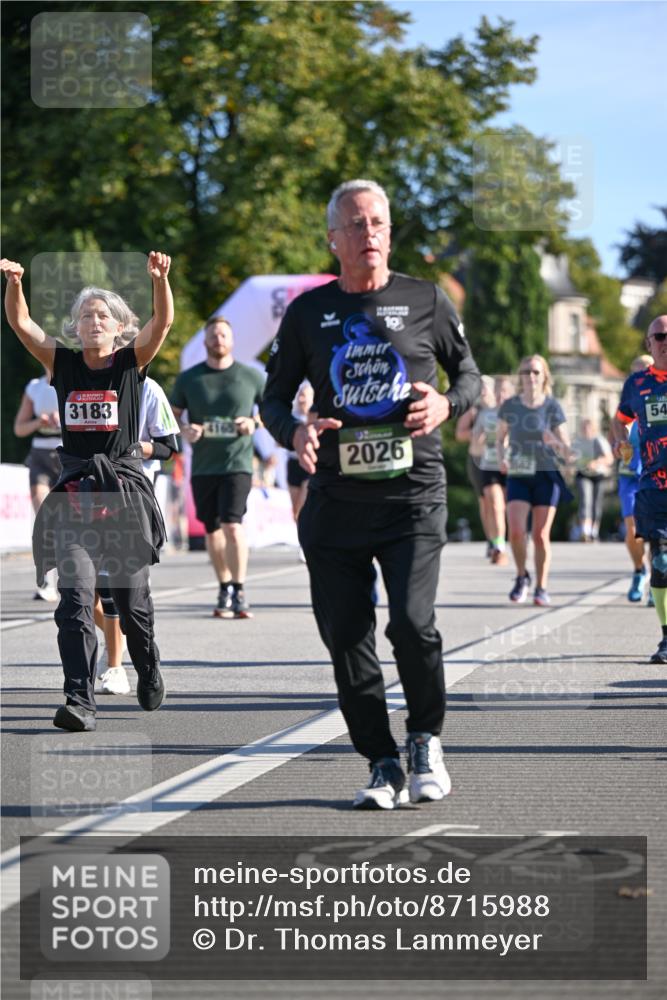 07.09.2025 - BARMER Alsterlauf Dr. Thomas Lammeyer http://msf.ph/oto/8715988 07.09.2025 09:53:27 Laufen 3183, 41765, 2026, 54 meine-sportfotos.de