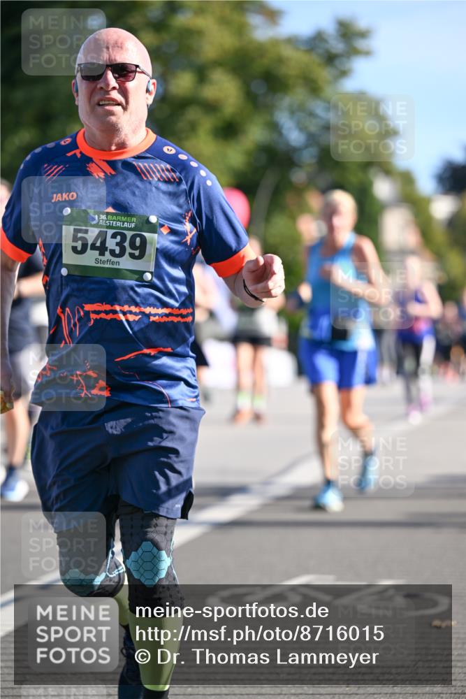 07.09.2025 - BARMER Alsterlauf Dr. Thomas Lammeyer http://msf.ph/oto/8716015 07.09.2025 09:53:31 Laufen 36, 5439 meine-sportfotos.de