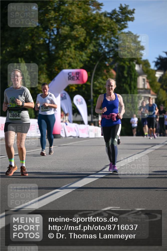 07.09.2025 - BARMER Alsterlauf Dr. Thomas Lammeyer http://msf.ph/oto/8716037 07.09.2025 09:53:35 Laufen 2804, 8300 meine-sportfotos.de