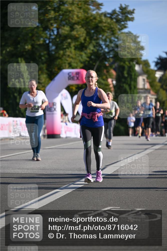 07.09.2025 - BARMER Alsterlauf Dr. Thomas Lammeyer http://msf.ph/oto/8716042 07.09.2025 09:53:36 Laufen 8300 meine-sportfotos.de