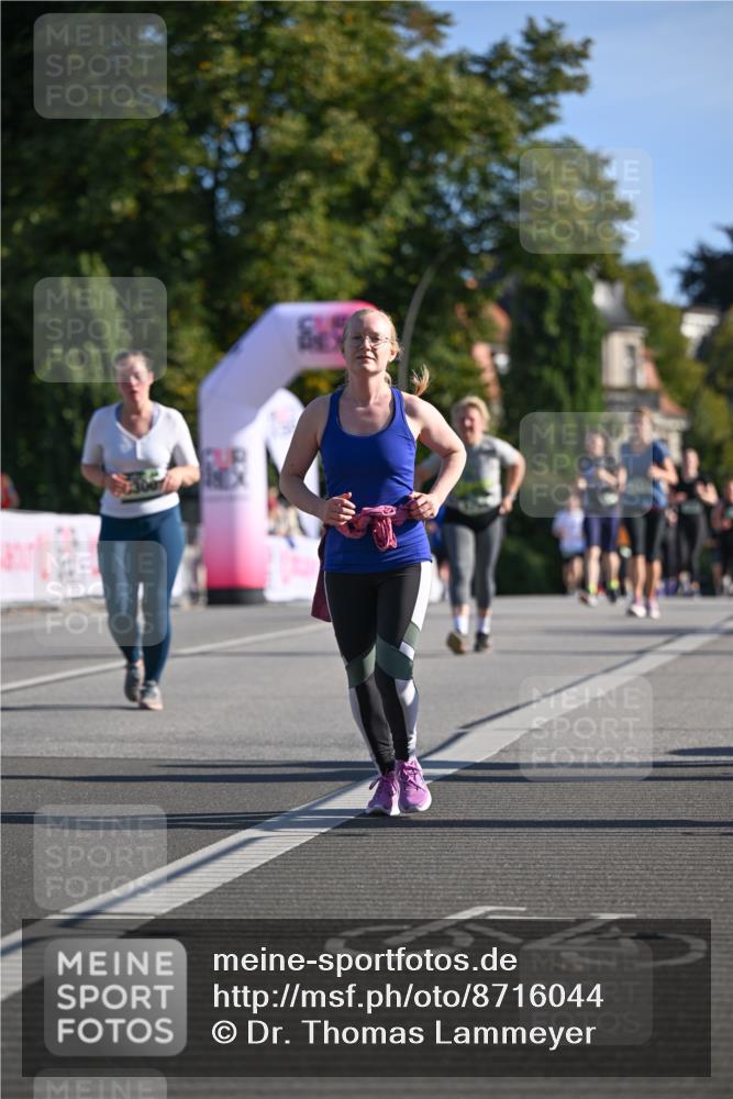 07.09.2025 - BARMER Alsterlauf Dr. Thomas Lammeyer http://msf.ph/oto/8716044 07.09.2025 09:53:36 Laufen  meine-sportfotos.de
