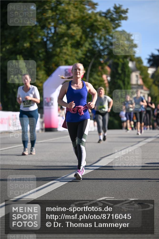 07.09.2025 - BARMER Alsterlauf Dr. Thomas Lammeyer http://msf.ph/oto/8716045 07.09.2025 09:53:37 Laufen 1300, 712 meine-sportfotos.de
