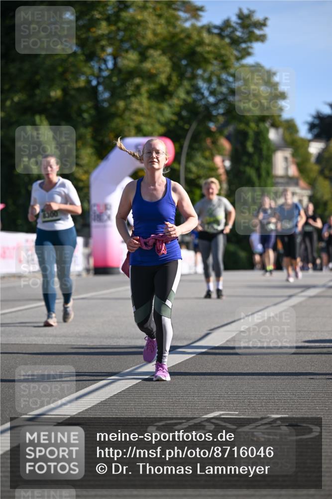 07.09.2025 - BARMER Alsterlauf Dr. Thomas Lammeyer http://msf.ph/oto/8716046 07.09.2025 09:53:37 Laufen 8300 meine-sportfotos.de