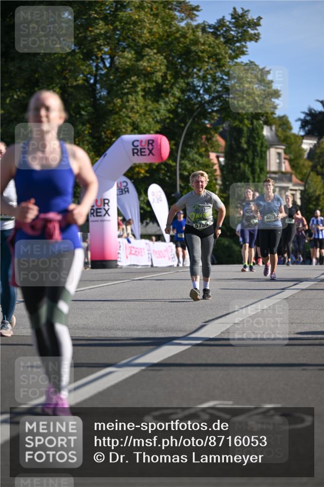 07.09.2025 - BARMER Alsterlauf Dr. Thomas Lammeyer http://msf.ph/oto/8716053 07.09.2025 09:53:38 Laufen 5755, 4013, 54 meine-sportfotos.de