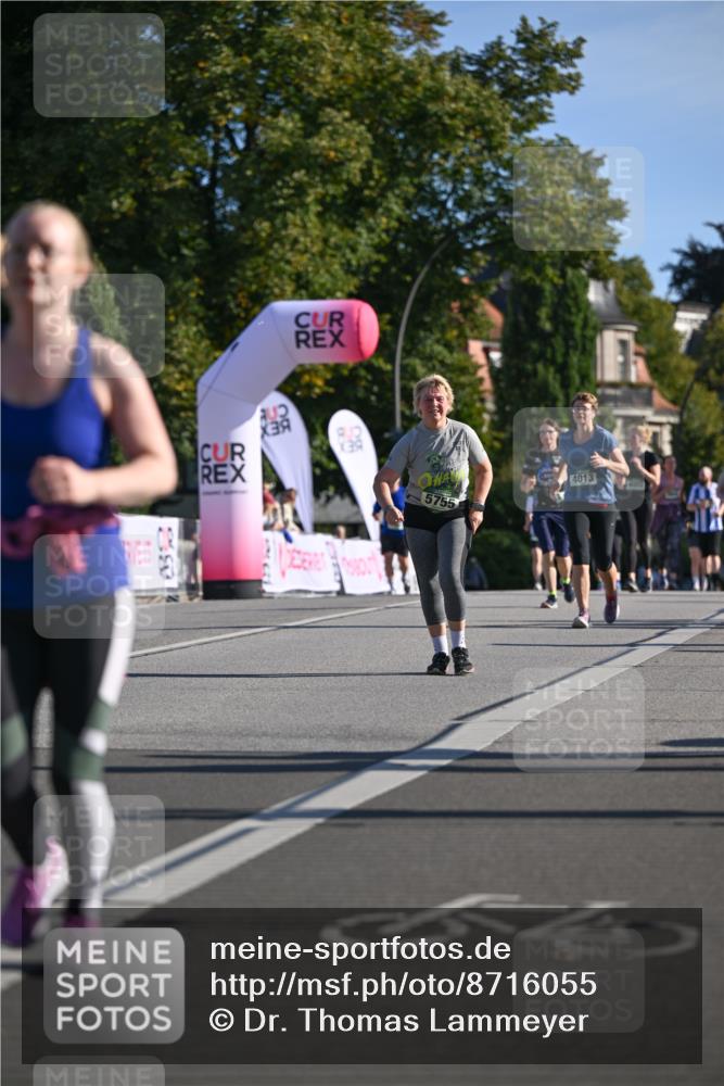07.09.2025 - BARMER Alsterlauf Dr. Thomas Lammeyer http://msf.ph/oto/8716055 07.09.2025 09:53:38 Laufen 5755, 4013, 54 meine-sportfotos.de