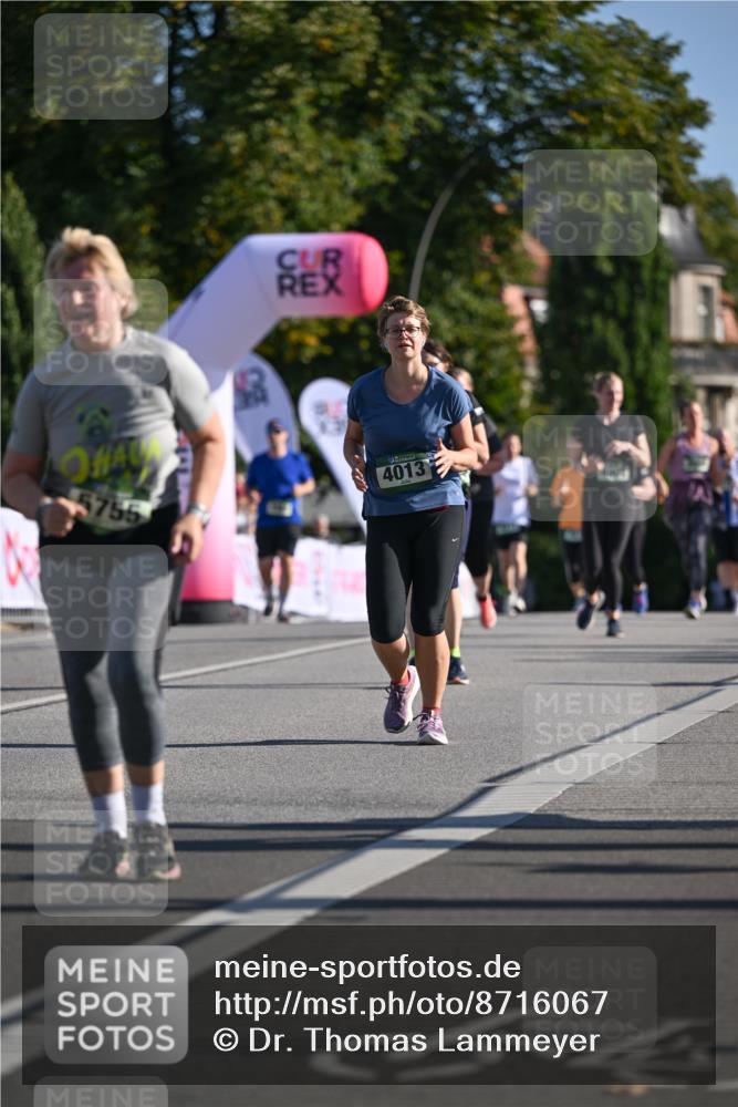 07.09.2025 - BARMER Alsterlauf Dr. Thomas Lammeyer http://msf.ph/oto/8716067 07.09.2025 09:53:42 Laufen 5755, 4013, 54 meine-sportfotos.de