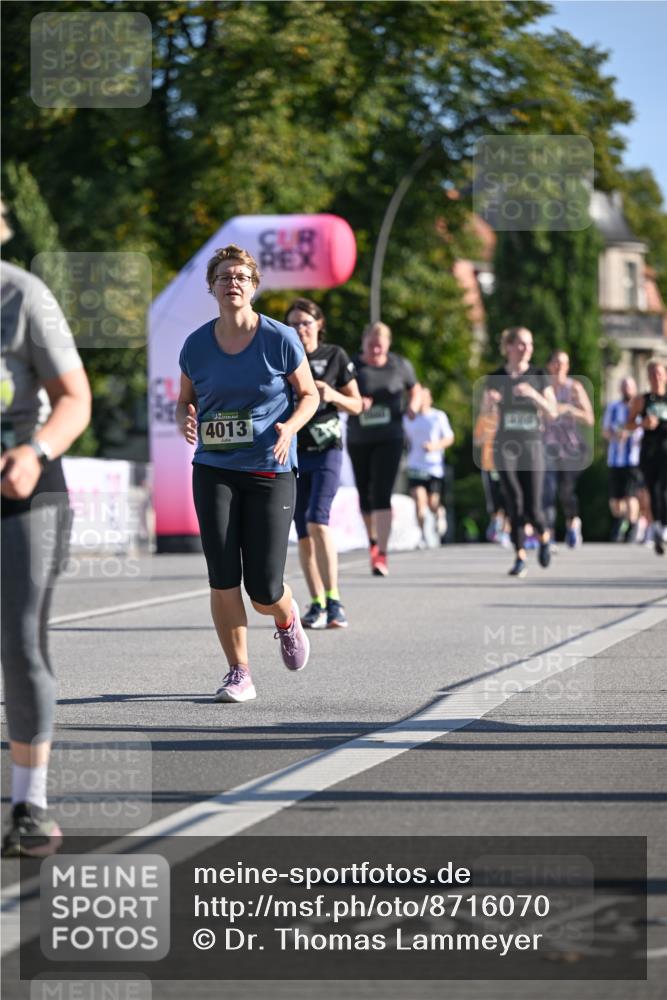 07.09.2025 - BARMER Alsterlauf Dr. Thomas Lammeyer http://msf.ph/oto/8716070 07.09.2025 09:53:43 Laufen 4013 meine-sportfotos.de