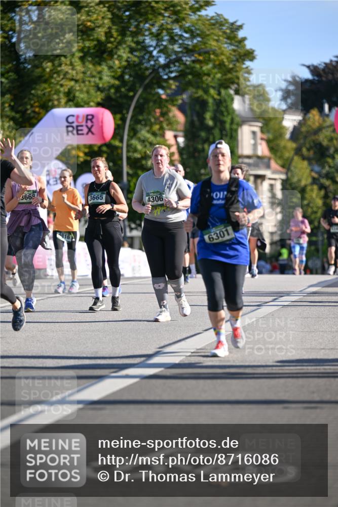 07.09.2025 - BARMER Alsterlauf Dr. Thomas Lammeyer http://msf.ph/oto/8716086 07.09.2025 09:53:49 Laufen 3668, 3665, 4306, 6301 meine-sportfotos.de