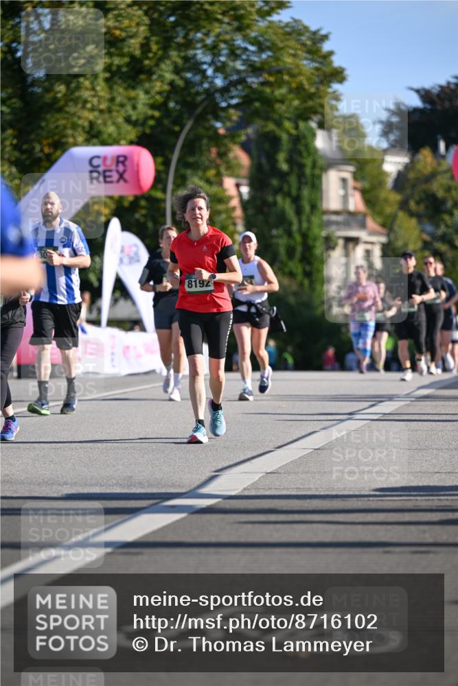 07.09.2025 - BARMER Alsterlauf Dr. Thomas Lammeyer http://msf.ph/oto/8716102 07.09.2025 09:53:53 Laufen 30, 8192 meine-sportfotos.de