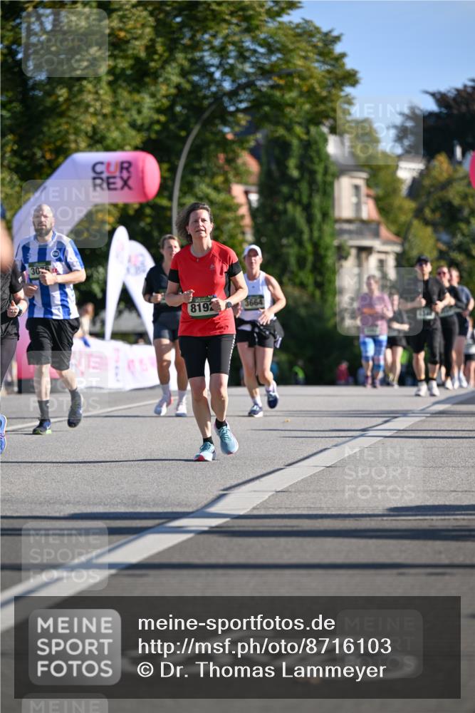 07.09.2025 - BARMER Alsterlauf Dr. Thomas Lammeyer http://msf.ph/oto/8716103 07.09.2025 09:53:53 Laufen 300, 8192, 3664 meine-sportfotos.de