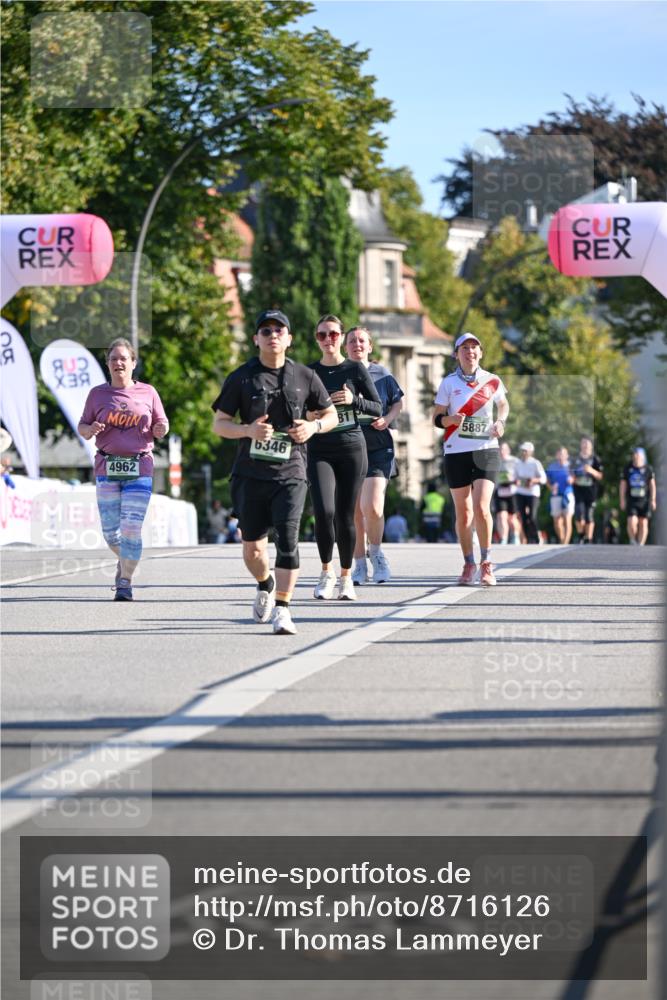 07.09.2025 - BARMER Alsterlauf Dr. Thomas Lammeyer http://msf.ph/oto/8716126 07.09.2025 09:54:00 Laufen 4962, 6346, 5887, 544 meine-sportfotos.de