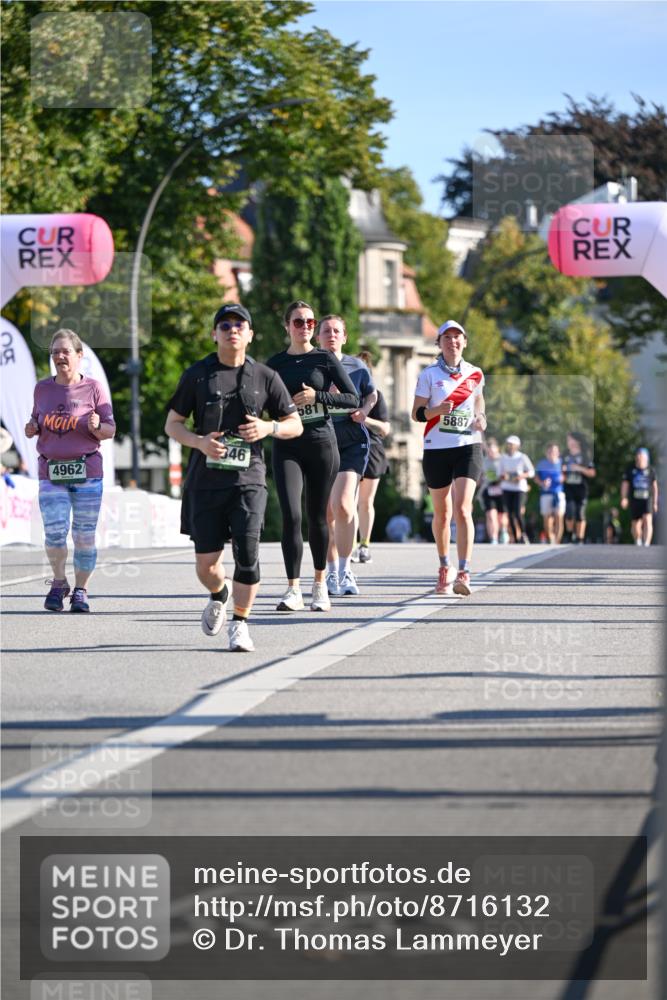 07.09.2025 - BARMER Alsterlauf Dr. Thomas Lammeyer http://msf.ph/oto/8716132 07.09.2025 09:54:00 Laufen 21, 4962, 346, 581, 5887, 54 meine-sportfotos.de