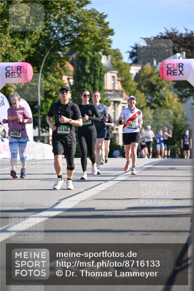07.09.2025 - BARMER Alsterlauf Dr. Thomas Lammeyer http://msf.ph/oto/8716133 07.09.2025 09:54:01 Laufen 4962, 6346, 581, 887, 54 meine-sportfotos.de