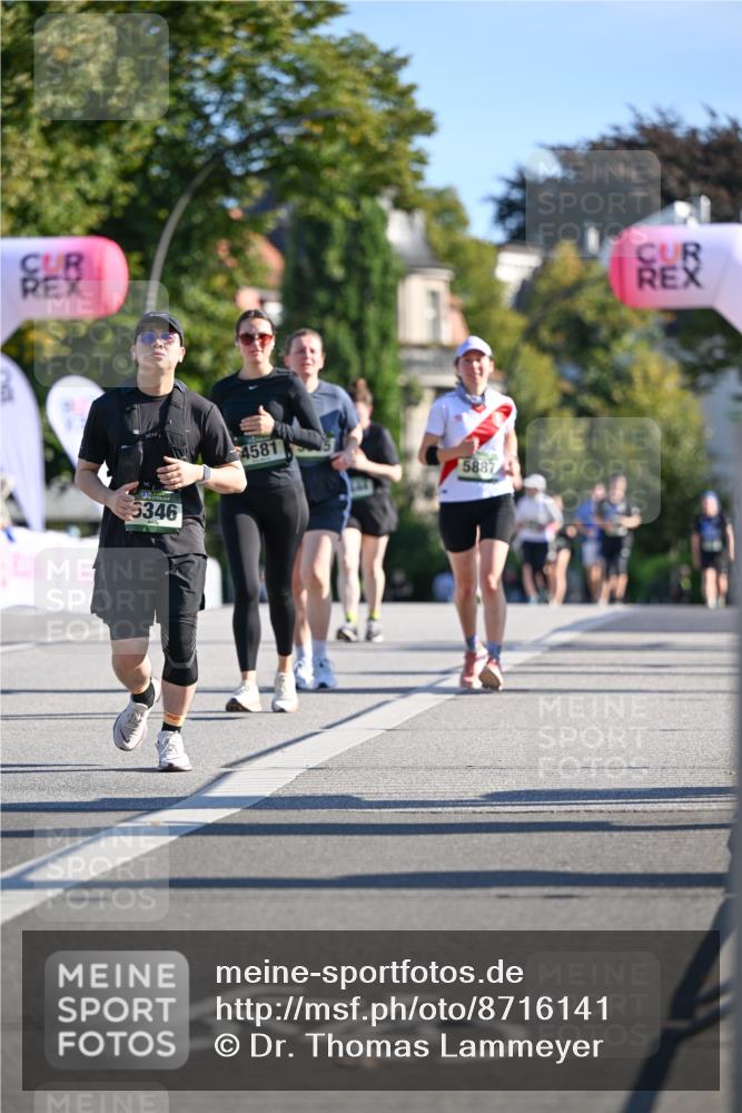 07.09.2025 - BARMER Alsterlauf Dr. Thomas Lammeyer http://msf.ph/oto/8716141 07.09.2025 09:54:02 Laufen 5346, 4581, 5887 meine-sportfotos.de