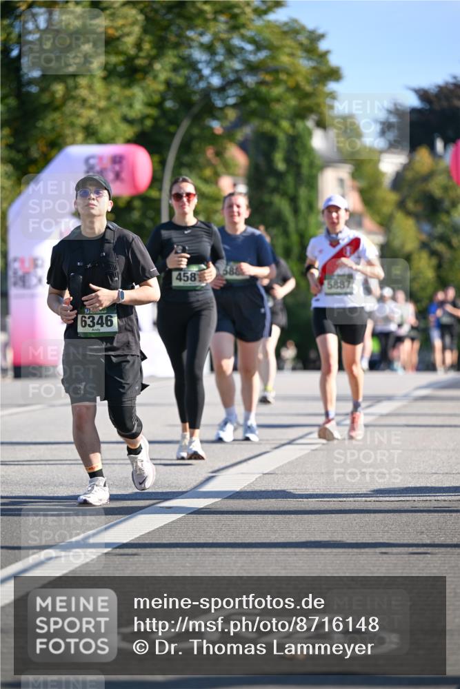07.09.2025 - BARMER Alsterlauf Dr. Thomas Lammeyer http://msf.ph/oto/8716148 07.09.2025 09:54:03 Laufen 6346, 458, 588, 5887 meine-sportfotos.de