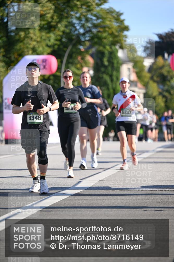 07.09.2025 - BARMER Alsterlauf Dr. Thomas Lammeyer http://msf.ph/oto/8716149 07.09.2025 09:54:03 Laufen 6346, 5887 meine-sportfotos.de