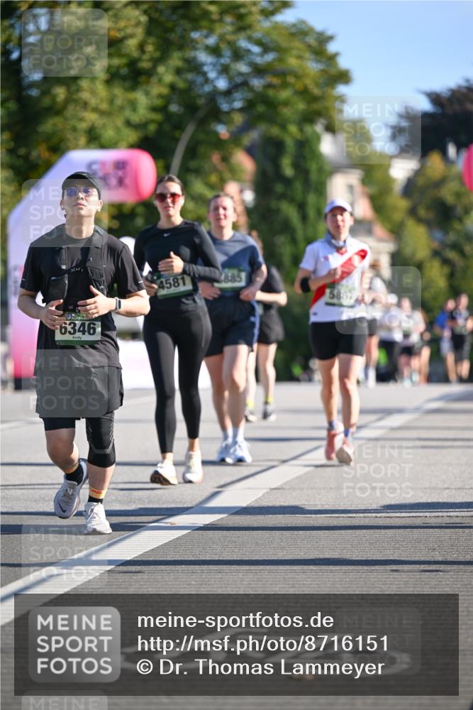 07.09.2025 - BARMER Alsterlauf Dr. Thomas Lammeyer http://msf.ph/oto/8716151 07.09.2025 09:54:03 Laufen 6346, 4581, 885, 5887 meine-sportfotos.de