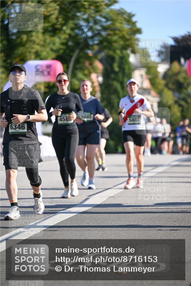 07.09.2025 - BARMER Alsterlauf Dr. Thomas Lammeyer http://msf.ph/oto/8716153 07.09.2025 09:54:04 Laufen 458, 5885, 5887, 6346 meine-sportfotos.de