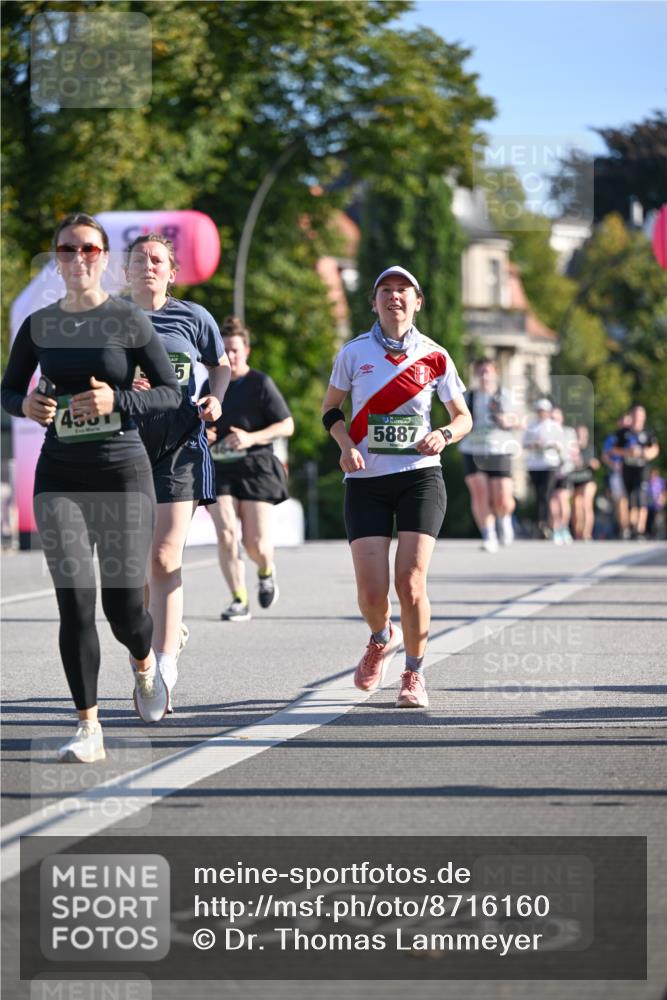 07.09.2025 - BARMER Alsterlauf Dr. Thomas Lammeyer http://msf.ph/oto/8716160 07.09.2025 09:54:05 Laufen 4581, 5, 5887 meine-sportfotos.de