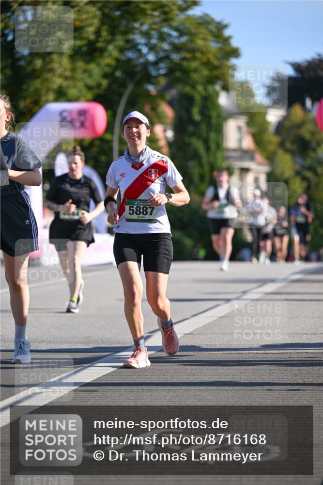 07.09.2025 - BARMER Alsterlauf Dr. Thomas Lammeyer http://msf.ph/oto/8716168 07.09.2025 09:54:06 Laufen 26, 5887 meine-sportfotos.de