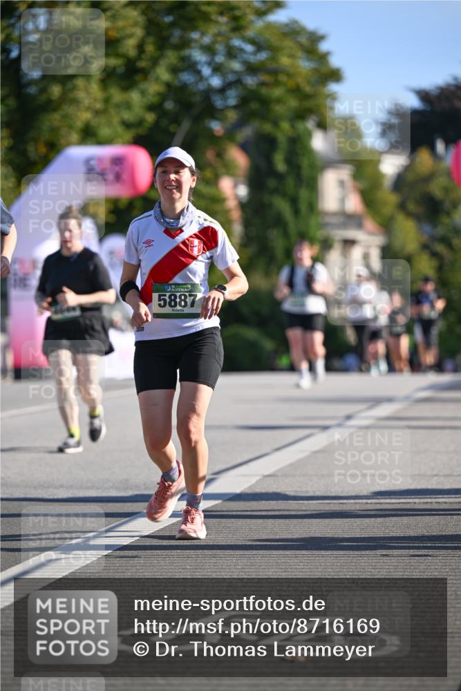 07.09.2025 - BARMER Alsterlauf Dr. Thomas Lammeyer http://msf.ph/oto/8716169 07.09.2025 09:54:07 Laufen 5887 meine-sportfotos.de