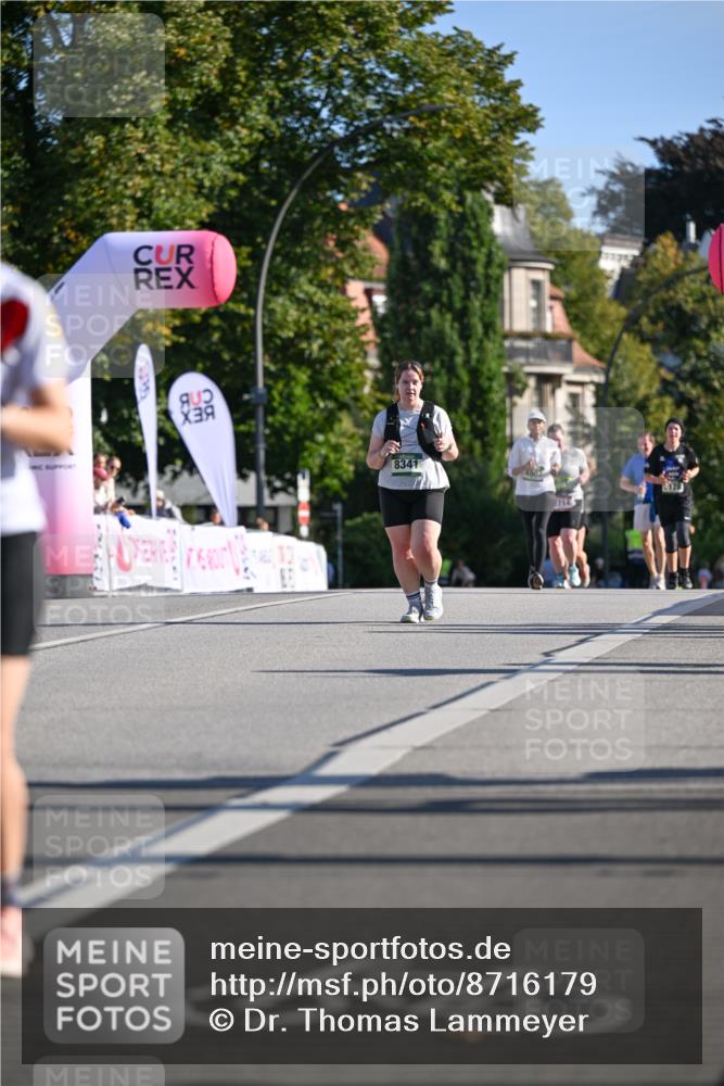 07.09.2025 - BARMER Alsterlauf Dr. Thomas Lammeyer http://msf.ph/oto/8716179 07.09.2025 09:54:08 Laufen 8341, 2714, 128 meine-sportfotos.de