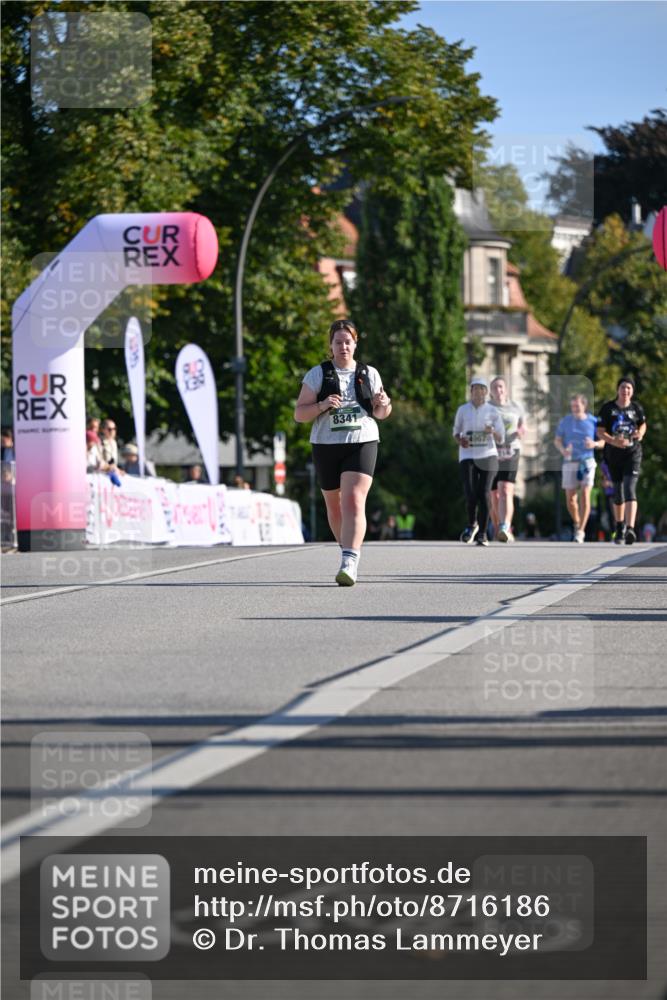 07.09.2025 - BARMER Alsterlauf Dr. Thomas Lammeyer http://msf.ph/oto/8716186 07.09.2025 09:54:09 Laufen 8341, 4967 meine-sportfotos.de