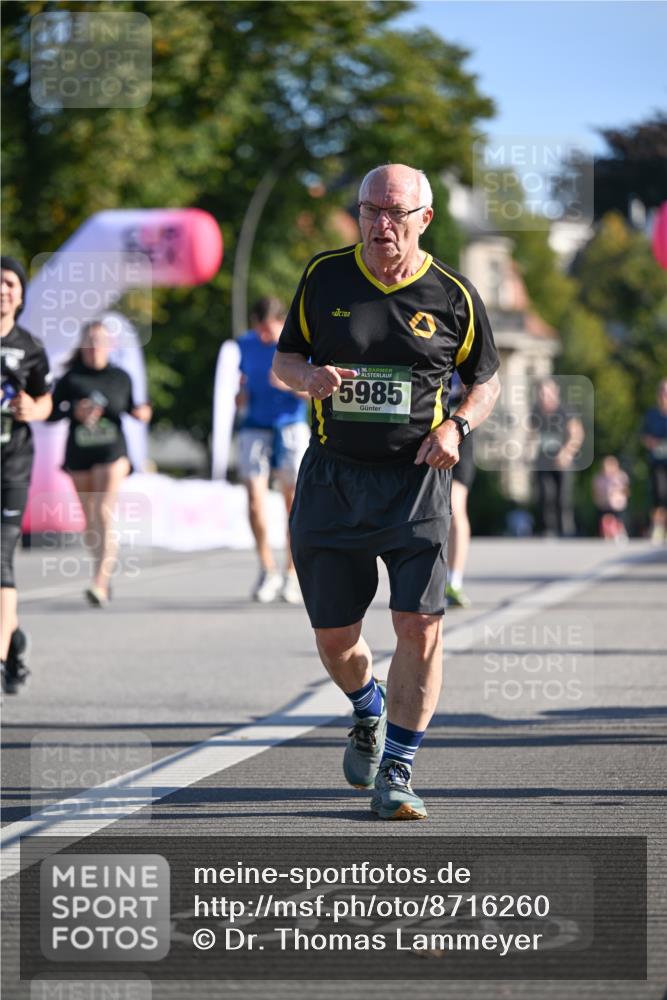 07.09.2025 - BARMER Alsterlauf Dr. Thomas Lammeyer http://msf.ph/oto/8716260 07.09.2025 09:54:22 Laufen 36, 5985 meine-sportfotos.de