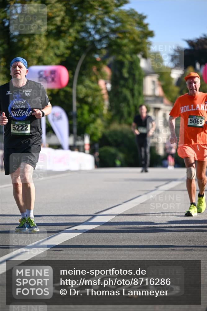 07.09.2025 - BARMER Alsterlauf Dr. Thomas Lammeyer http://msf.ph/oto/8716286 07.09.2025 09:54:26 Laufen 29, 10, 5222, 5065, 317 meine-sportfotos.de