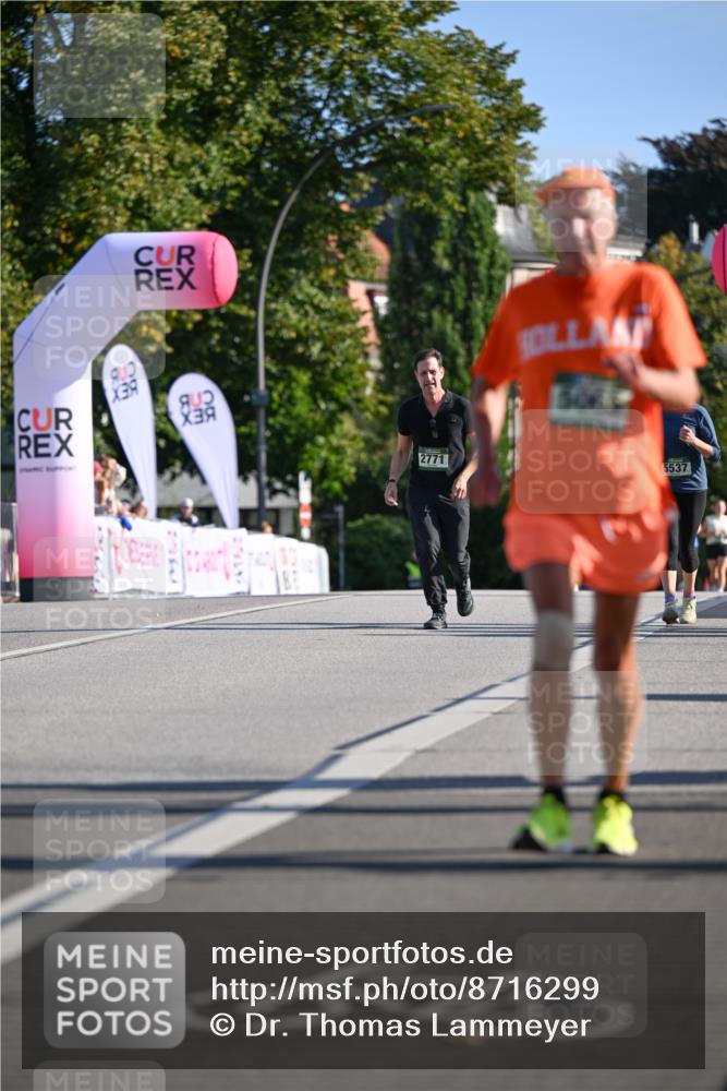 07.09.2025 - BARMER Alsterlauf Dr. Thomas Lammeyer http://msf.ph/oto/8716299 07.09.2025 09:54:29 Laufen 39, 2771, 500, 5537 meine-sportfotos.de