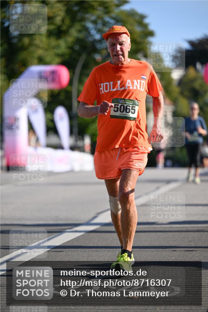 07.09.2025 - BARMER Alsterlauf Dr. Thomas Lammeyer http://msf.ph/oto/8716307 07.09.2025 09:54:30 Laufen 36, 5065 meine-sportfotos.de