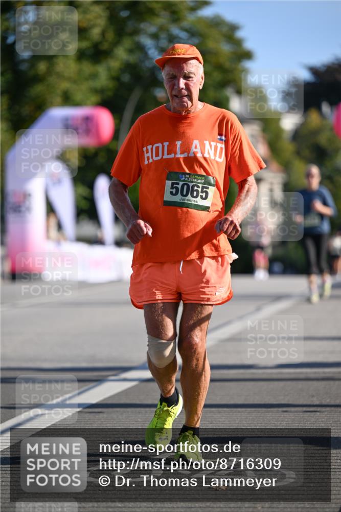 07.09.2025 - BARMER Alsterlauf Dr. Thomas Lammeyer http://msf.ph/oto/8716309 07.09.2025 09:54:30 Laufen 110, 36, 5065 meine-sportfotos.de