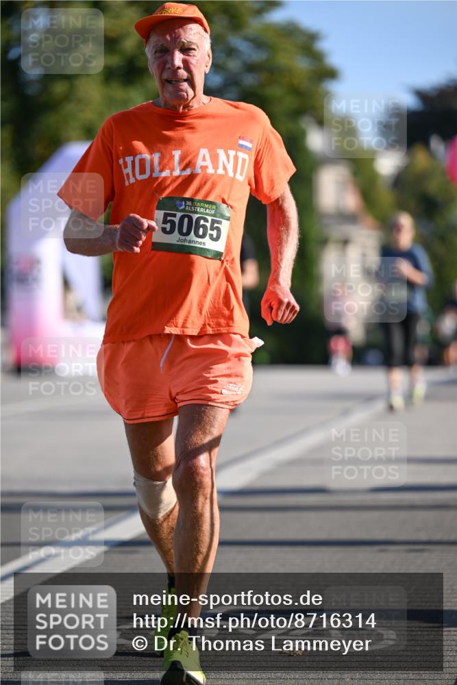 07.09.2025 - BARMER Alsterlauf Dr. Thomas Lammeyer http://msf.ph/oto/8716314 07.09.2025 09:54:31 Laufen 1636, 5065 meine-sportfotos.de