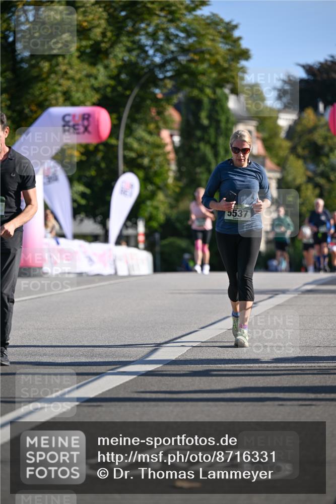 07.09.2025 - BARMER Alsterlauf Dr. Thomas Lammeyer http://msf.ph/oto/8716331 07.09.2025 09:54:35 Laufen 5537 meine-sportfotos.de
