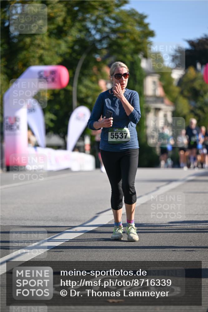 07.09.2025 - BARMER Alsterlauf Dr. Thomas Lammeyer http://msf.ph/oto/8716339 07.09.2025 09:54:37 Laufen 5537 meine-sportfotos.de